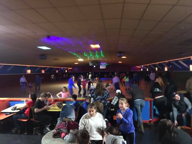 Skate A While Roller Rink6