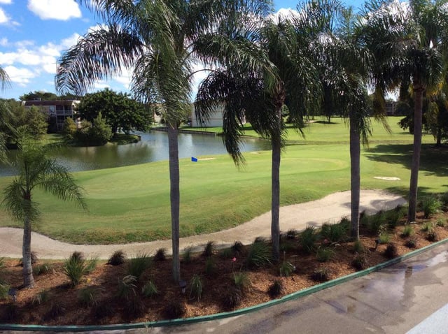 colony west country club 2