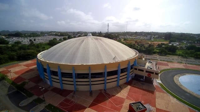Manuel Iguina Coliseum 4