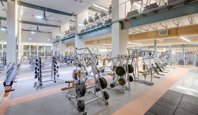 Evans Fitness Club 4