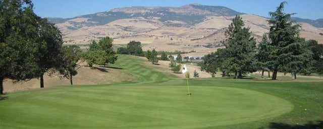 oak knoll golf course
