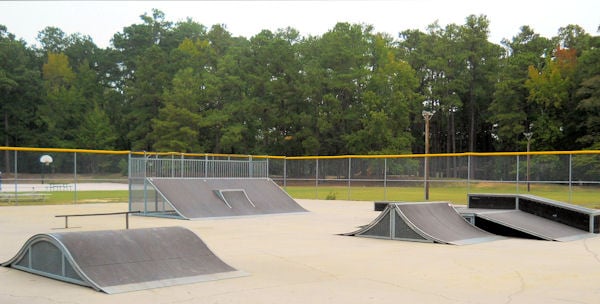McLeod Park - Skatepark