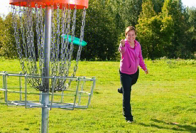 13872-disc-golf-101-at-charlie-vettiner-park