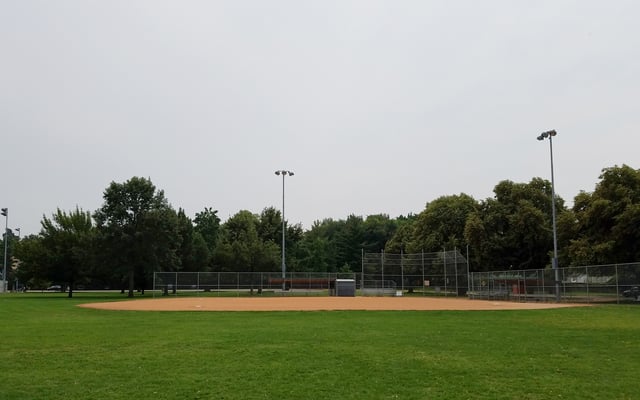 Softball_Field_(Ann_Morrison_Park)
