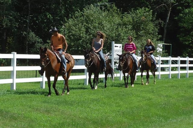 Simpsarosa Stables