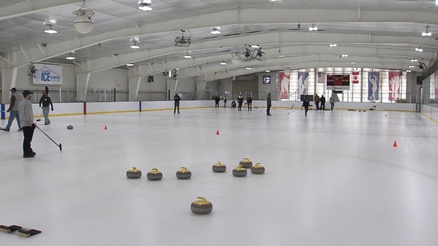 Flo Fabrizio Ice Center6