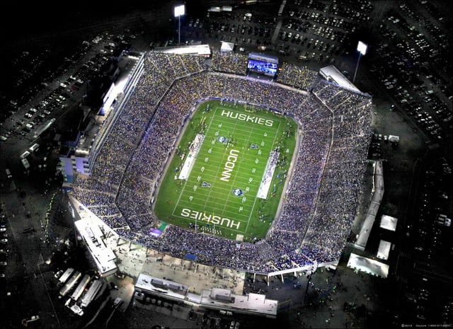 Pratt & Whitney Stadium at Rentschler Field 1