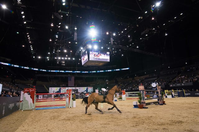 20180427_LonginesMasters_1155 - Arena floor (1).jpeg