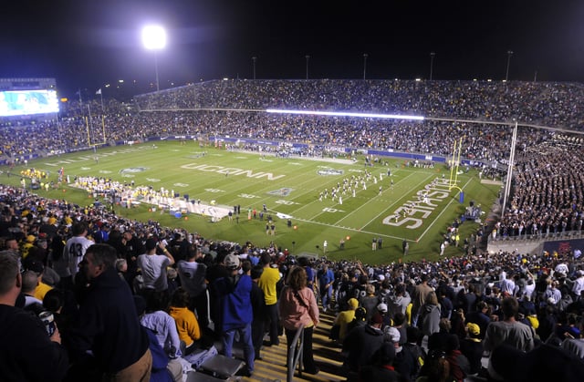 Pratt & Whitney Stadium at Rentschler Field 4