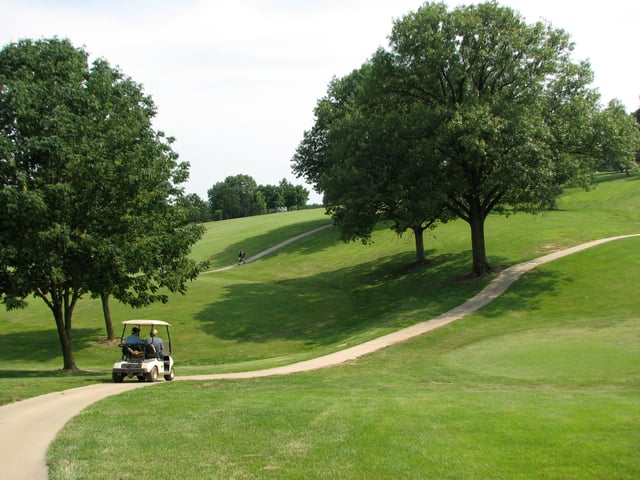 a.l. gustin golf course 4