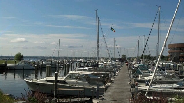 Harbor West Yacht Club