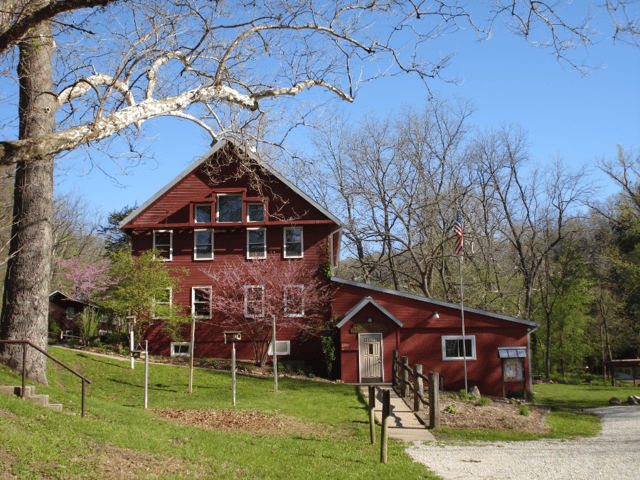 Starr's Cave Park & Preserve 2