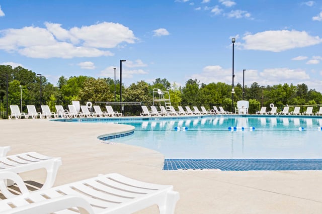 Anderson University - Leisure Pool2