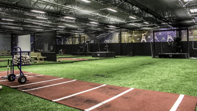 HUSKY%20BALLPARK