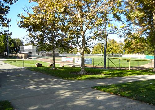 twin oaks park