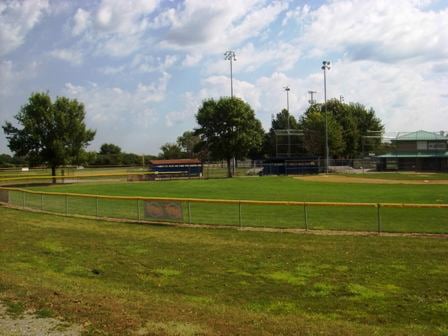 AnyConv.com__Northview park - Field