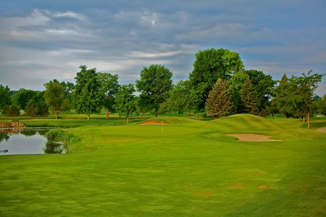 Golf Club at Swan Lake Resort3