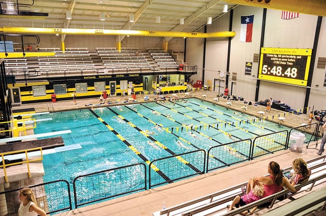 COM aquatics