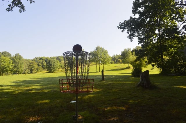 Deer Lakes Park Disc Golf Course5