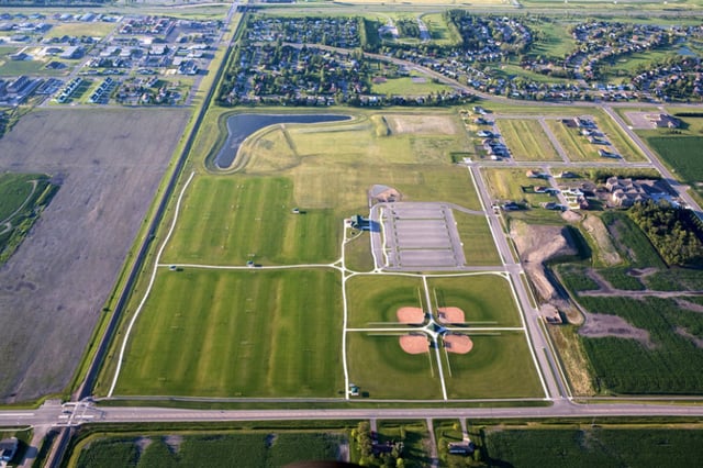 Moorhead-Sports-Complex--5-_e-d92effb65056b36_d92f0237-5056-b365-ab3fc8a3f52d6545