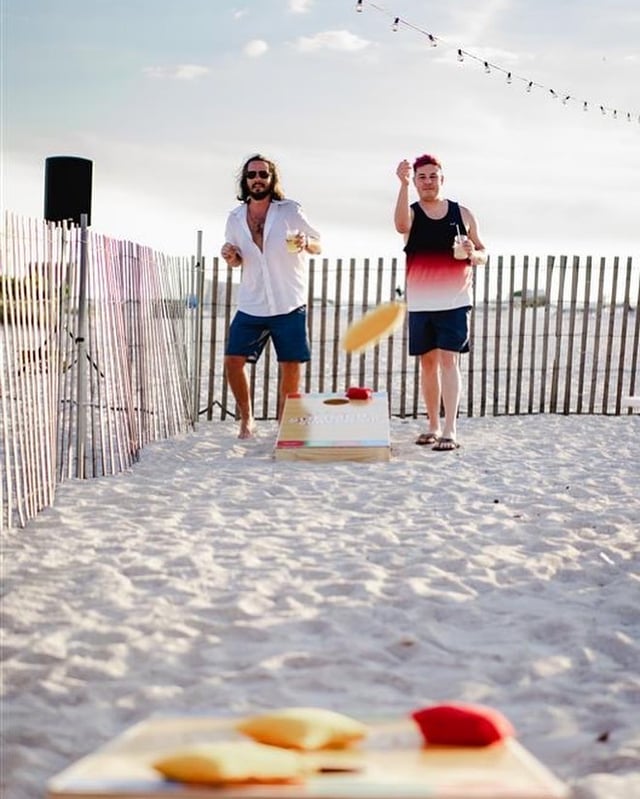 Postcard Inn on the Beach 6