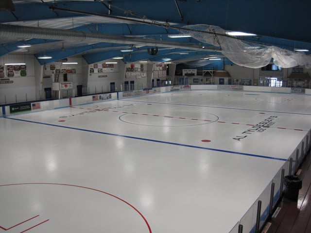 Charles Moore Arena5