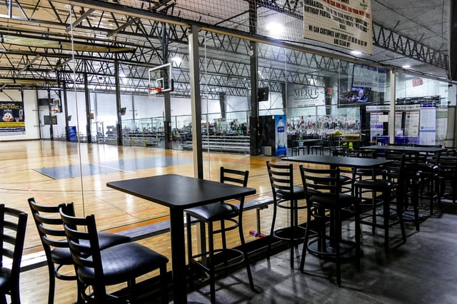 Insports Centers