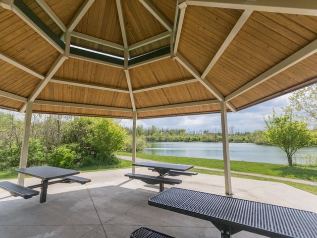 Hawthorn Pond Natural Area4