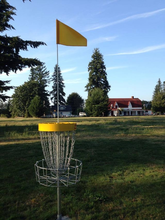 Tall Firs Disc Golf 5