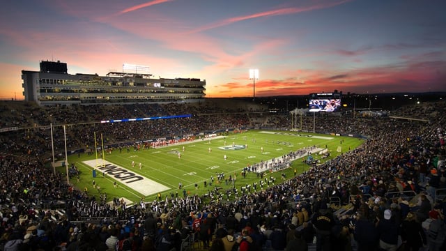 Pratt & Whitney Stadium at Rentschler Field 3