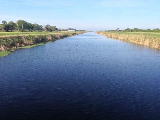 C-54 Canal 5.jpg