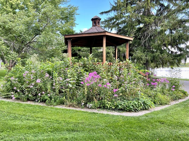 Bixler Lake Gazebo.jpg