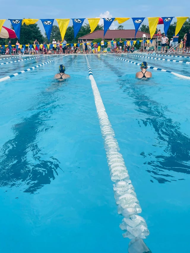 Wilson's Beach and Tennis Club 5