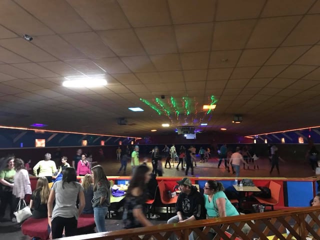 Skate A While Roller Rink9