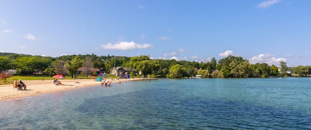 Suttons Bay Beach 6