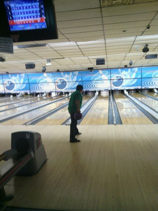 Colony Park Lanes North3