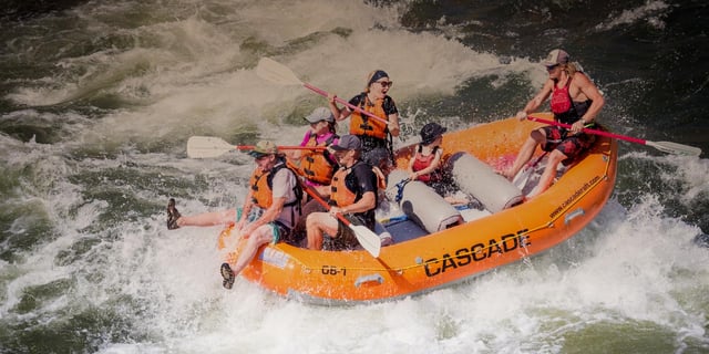 Cascada Raft & Kayak 4