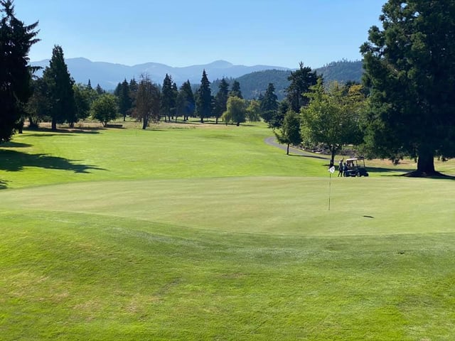 Emerald Valley Golf & Resort 3