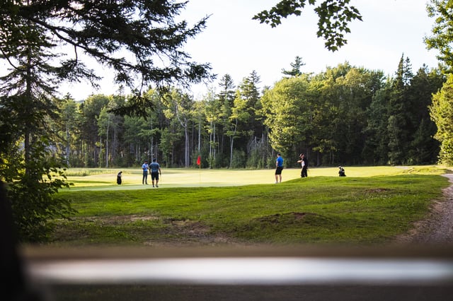 Mountain Woods Golf Club moncton play.jpg