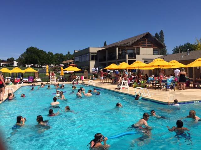 Meadow Springs Country Club - Swimming