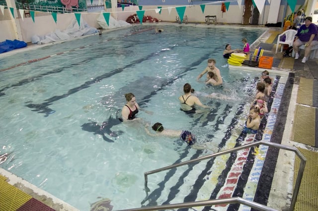Macher Aquatic Center