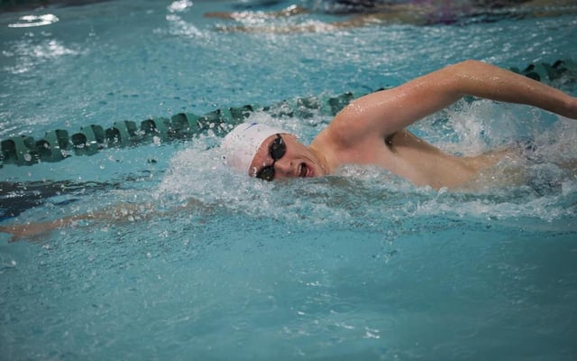 Evergreen state college swim