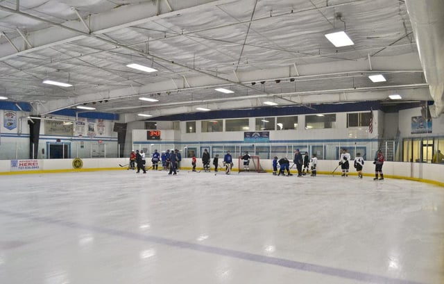 Clearwater Ice Arena8