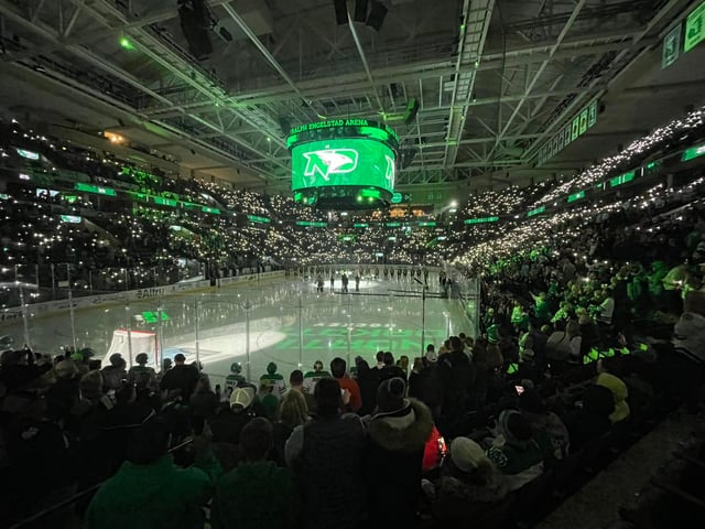 ralph engelstad arena.jpeg