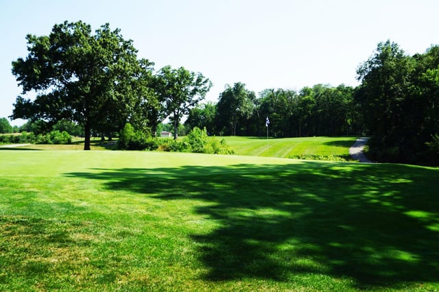 Red tail run golf