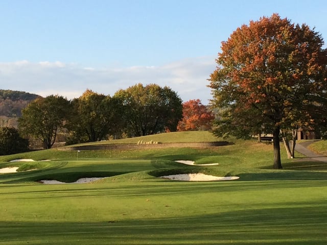 En-Joie Golf Club