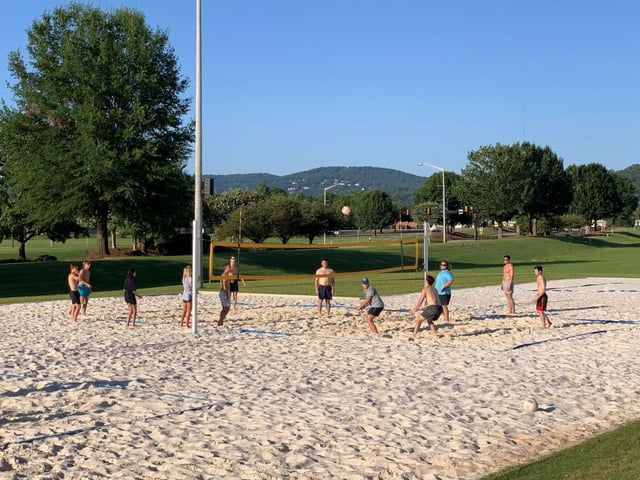 Volleyball3_e5a65b9d-8525-4dac-bdcc-fec246428e81