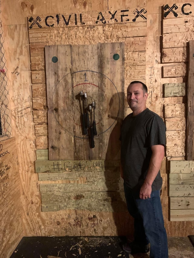 Civil Axe Throwing - Baton Rogue2