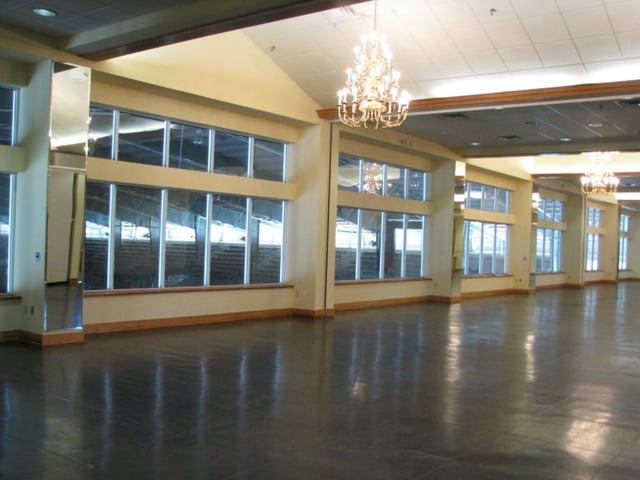 Banquet Hall 2.jpeg
