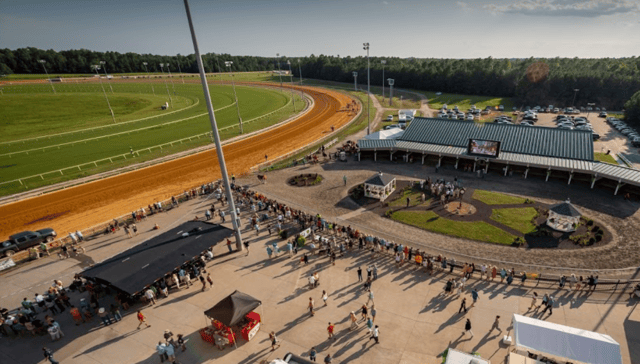 Colonial track